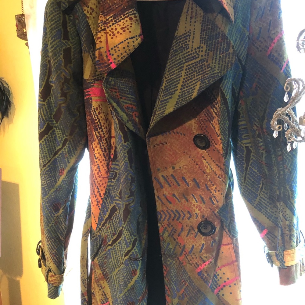Alberto Makali trench coat